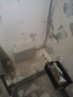 В коробке верх электрода и зажим